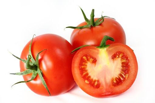 čerstvá rajčata na hubnutí